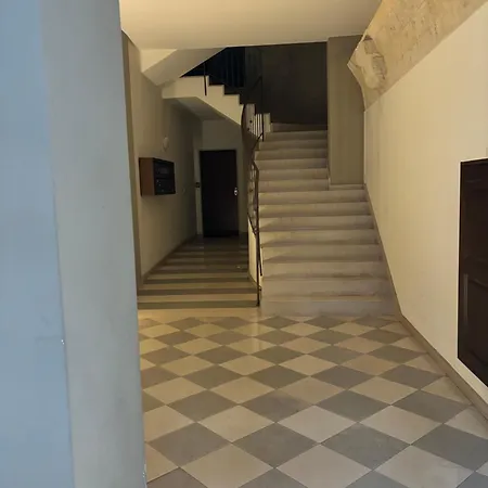 아파트 Maison Visconti